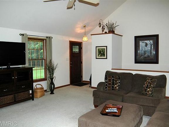 5th image of 25686 Red Pine Ln