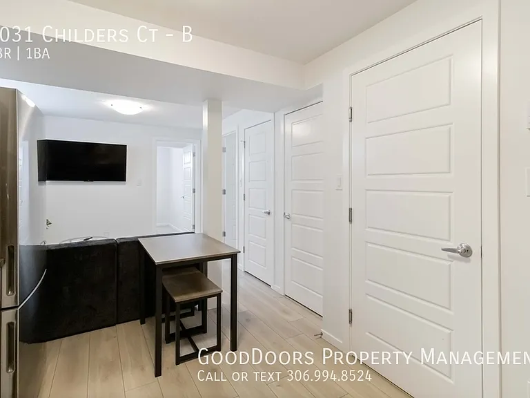 1031 Childers Ct #B — Photo 10