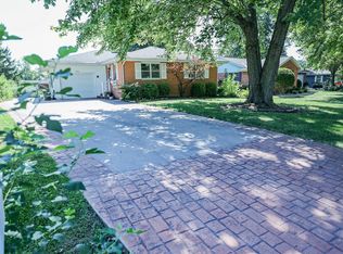 308 Sycamore St, Pittsfield, IL 62363