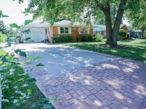 308 Sycamore St, Pittsfield, IL 62363