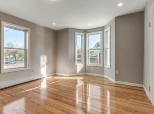 81 Cross St, Somerville, MA 02145