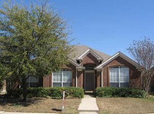 7100 Chateau Dr, Frisco, TX 75035