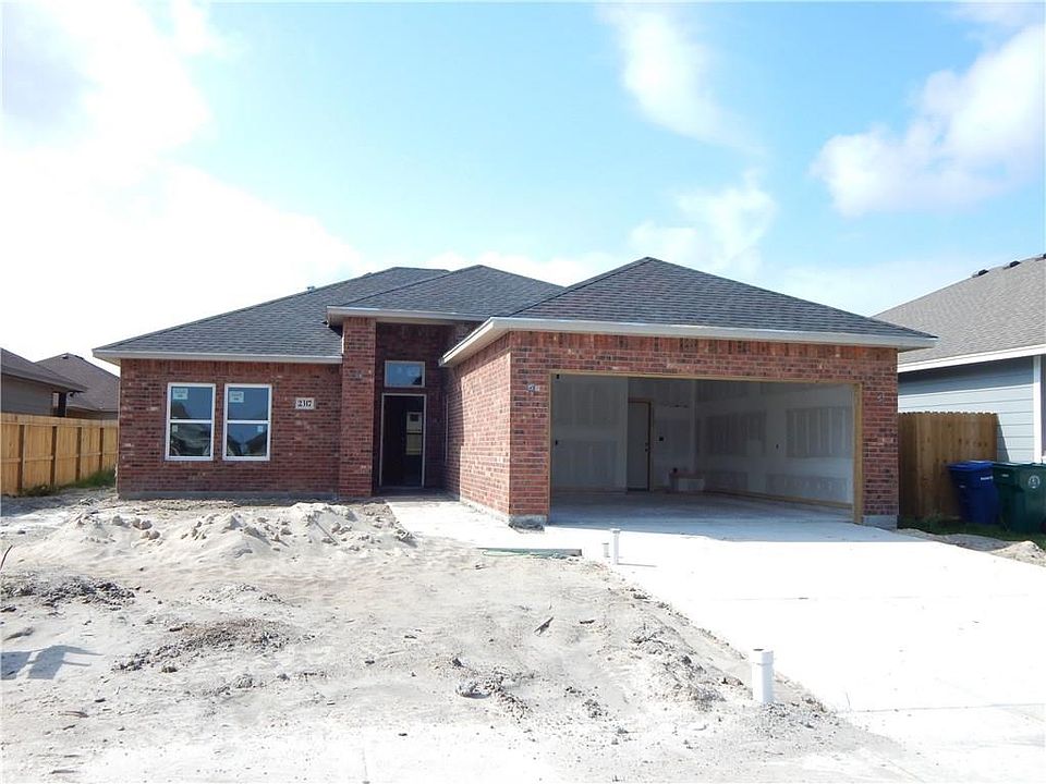 1st image of 2317 Blackmore Ave