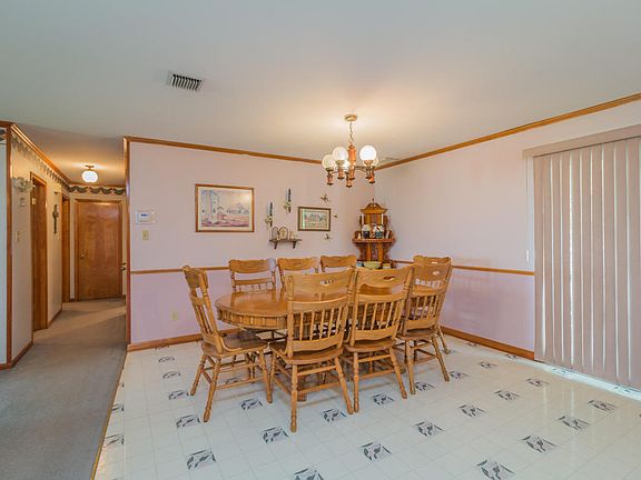 5th image of 1407 Ashley Dr