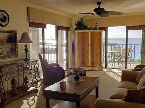 5155 N Highway A1a #811, Hutchinson Island, FL 34949