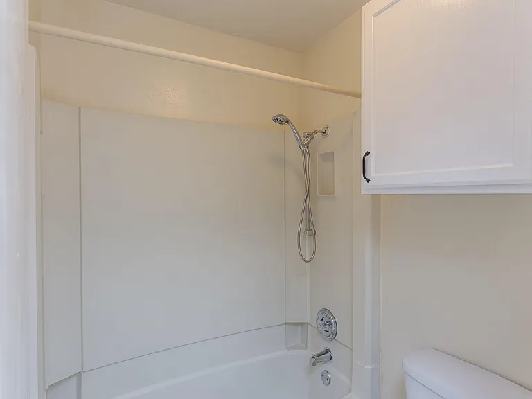 2703 Ferry Lndg — Photo 23