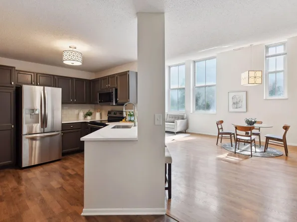 1214 Lowry Ave N APT 203, Minneapolis, MN 55411