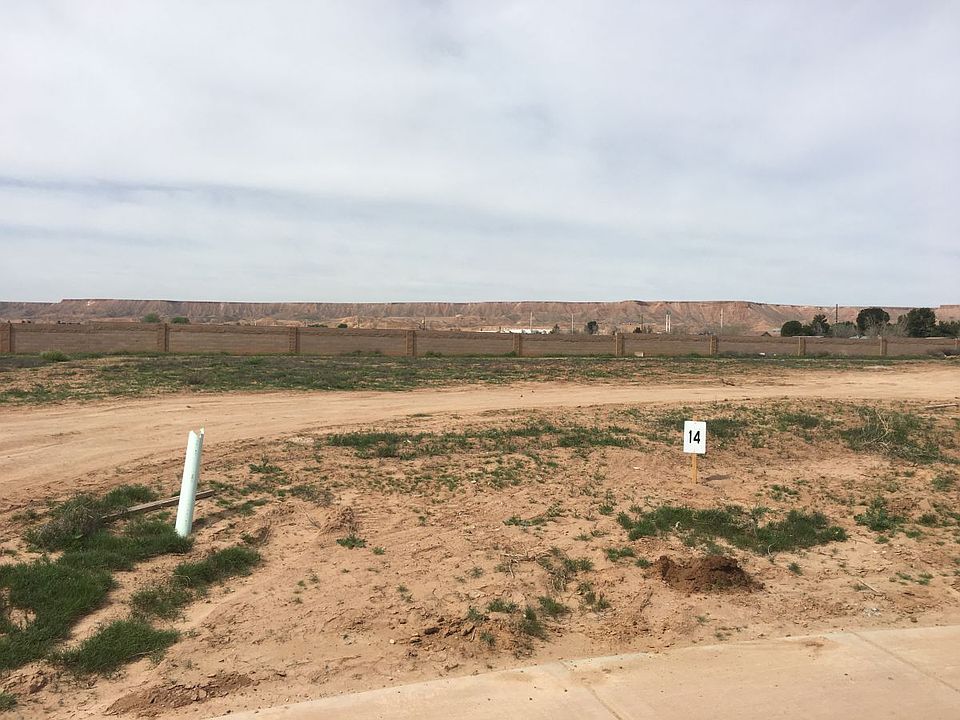 1st image of 325 Cora Cir