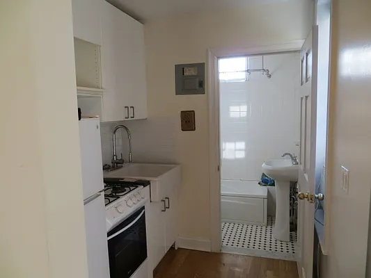 Rented by Citi Habitats | media 4