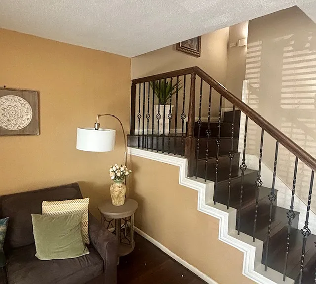1831 Sherwood Forest St #28 — Photo 4