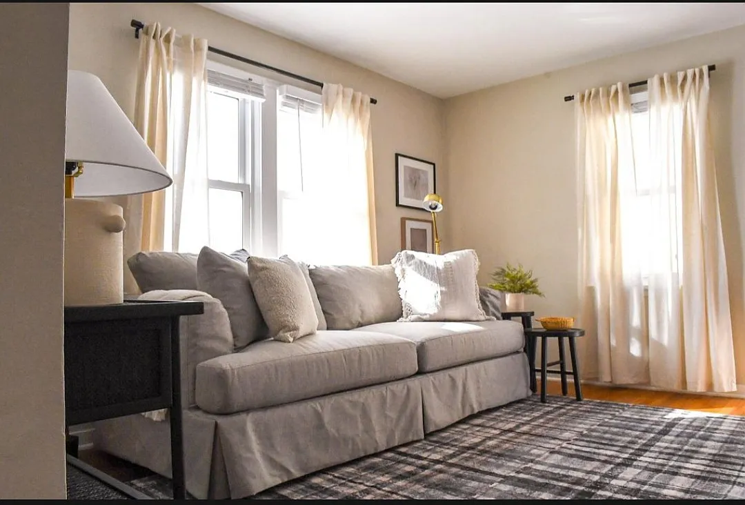 2 bed, $2,450 — Photo 2