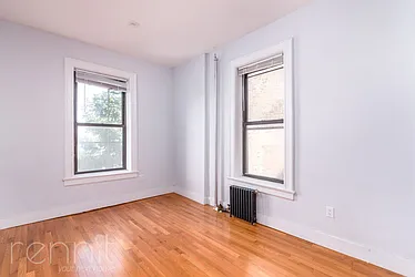 Rented by Rennit Inc.