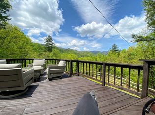 106 Fork Mountain Ln, Canton, NC 28716