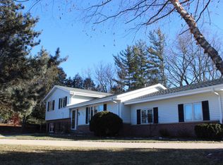 18965 N Hills Dr, Brookfield, WI 53045