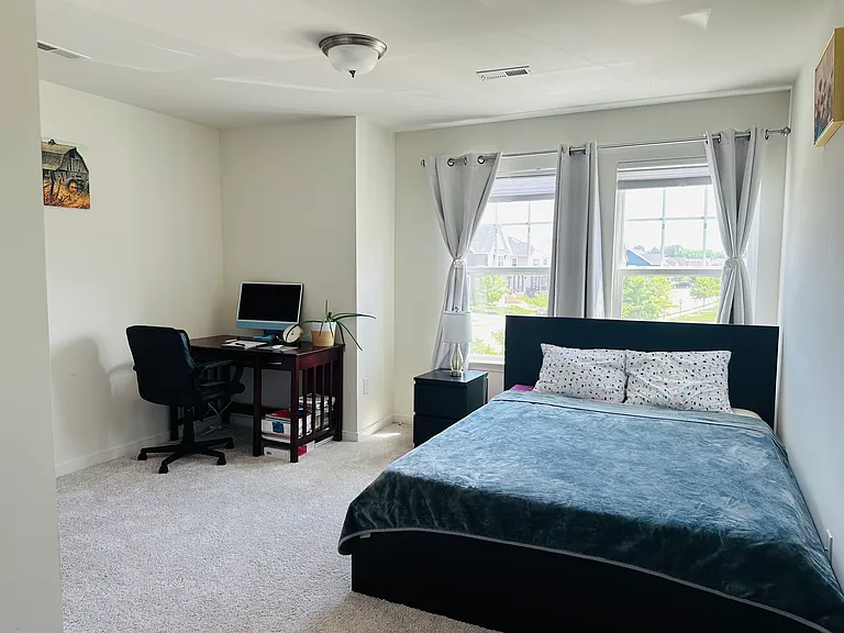 4024 Tin Roof Way #1 — Photo 8
