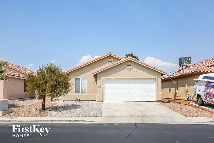 1st image of 604 Carlos Julio Ave