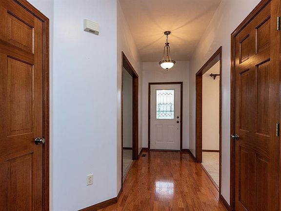 4th image of 13295 Tammy Marie Ln