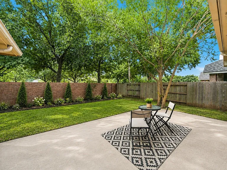 11308 Windy Dawn Dr — Photo 34