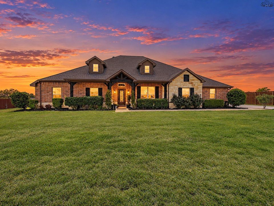1st image of 217 Heather Ln