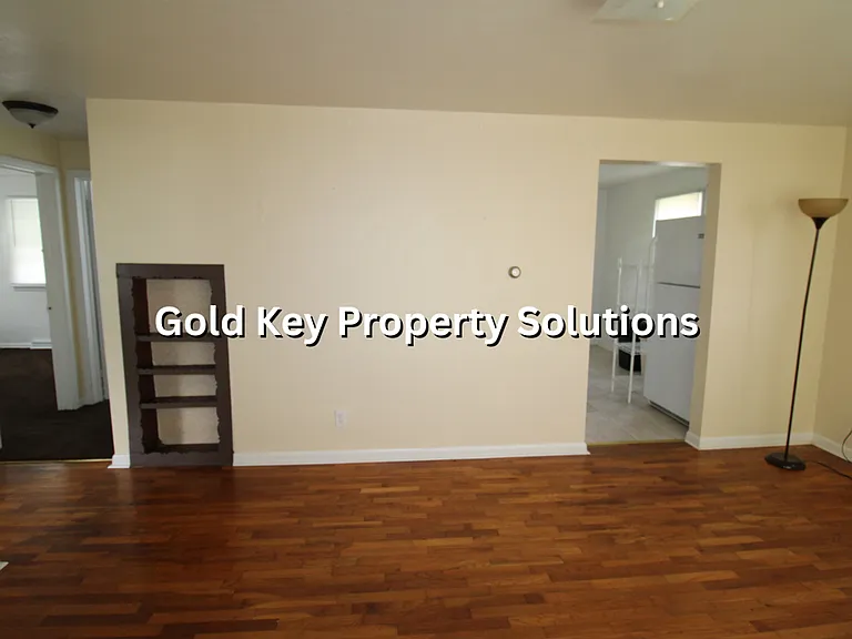 4105 Main Street — Photo 7