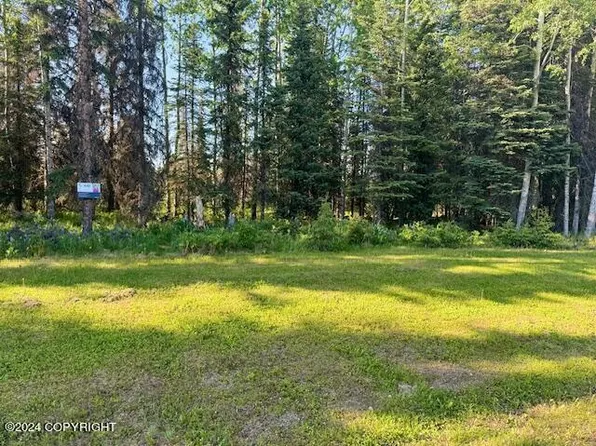 640 Yupik Rd, Soldotna, AK 99669