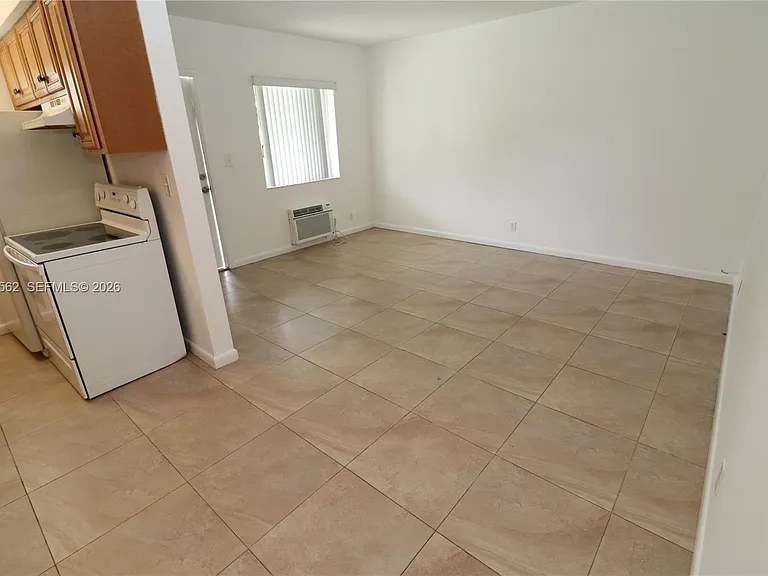 1708 N 16th Ave #2 — Photo 14