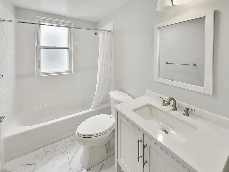 114 Falcon St #3 — Photo 10