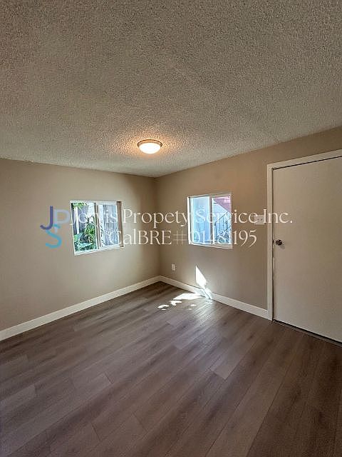 1st image of 6536 Marlow Ave #1/2
