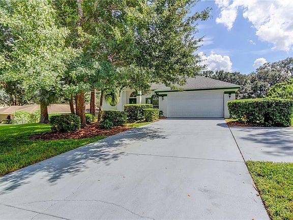 3rd image of 35222 Lake Edward Dr