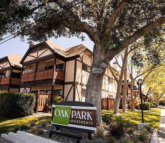 Oak Park Apartments — Photo 20