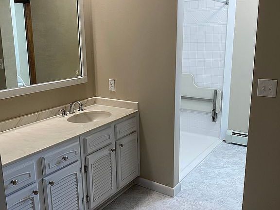 Main Bath