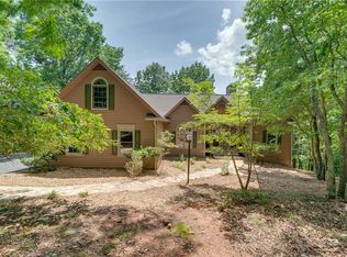 725 Cherokee Trl, Dawsonville, GA 30534