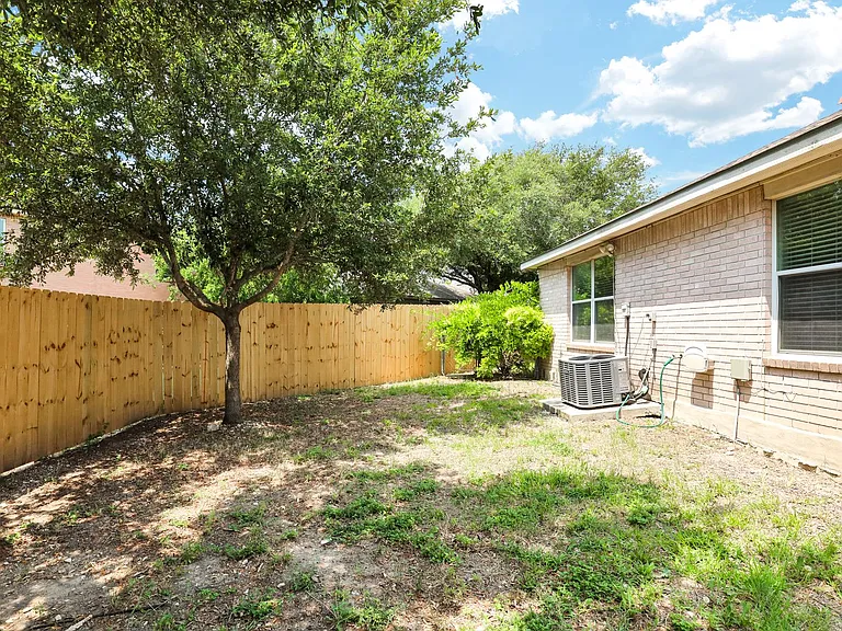 9664 Kennebec Way — Photo 23