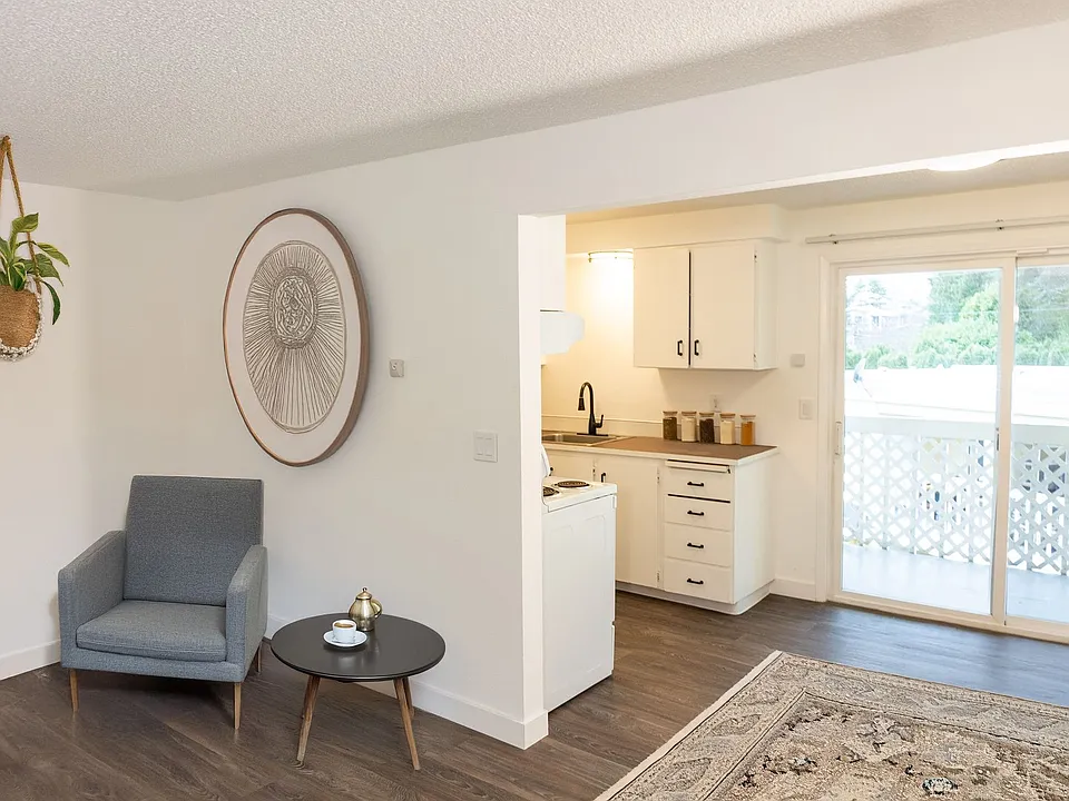 Cascade Terrace Apartments