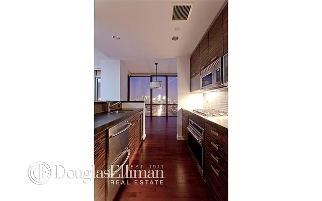 Rented by Douglas Elliman | media 47