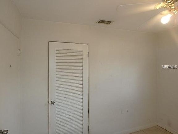 5th image of 5017 45th Ave N