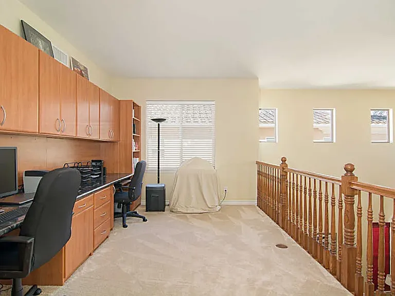 4724 Fairport Way — Photo 7