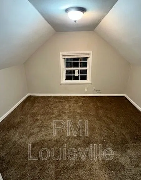 1522 Clara Ave — Photo 3