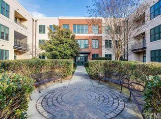 300 Finsbury St APT 215, Durham, NC 27703