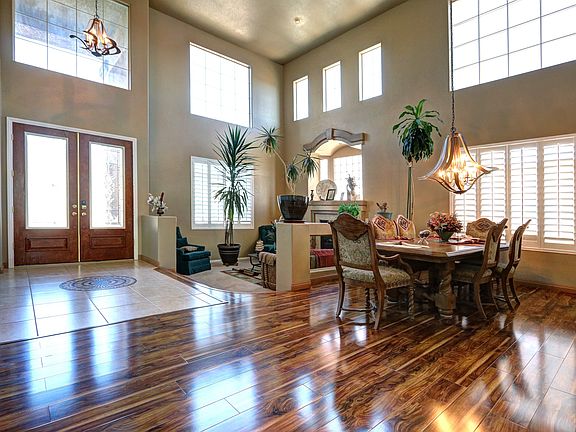 3rd image of 8921 Glenistar Gate Ave