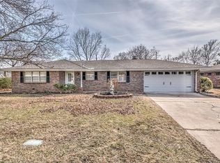 5817 Cornell Dr, Bartlesville, OK 74006