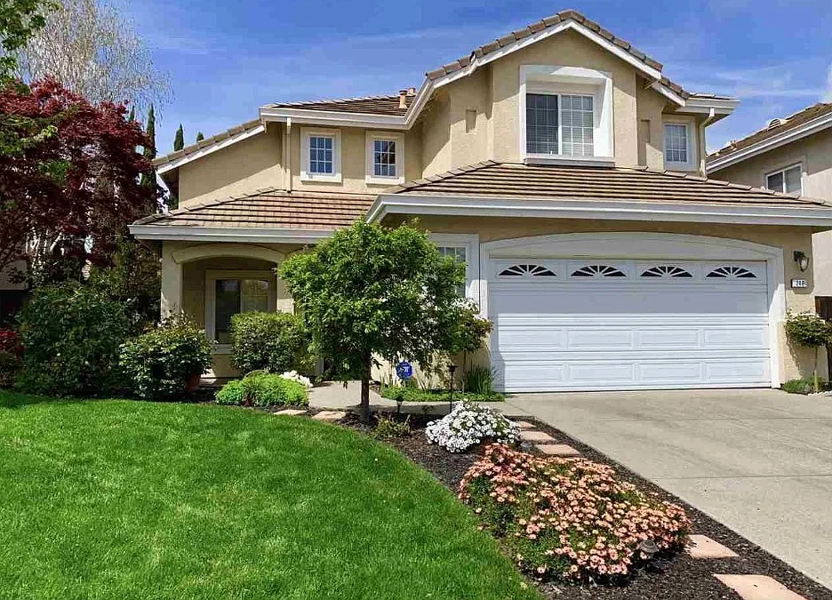 266 Stetson Dr