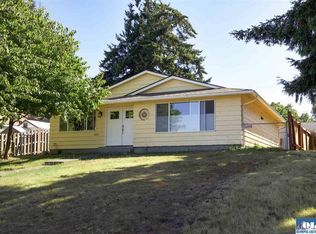 1028 W 13th St, Port Angeles, WA