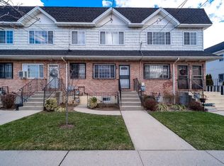 961 Lincoln Ave, Brooklyn, NY 11208