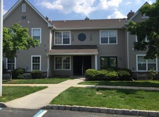 49 Des Moines Ct, Tinton Falls, NJ 07712
