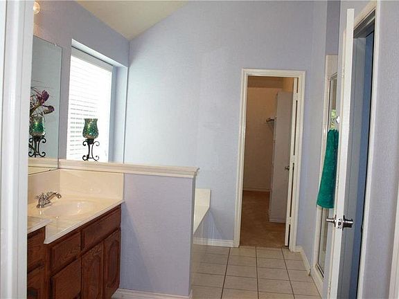 4th image of 3633 Vista Verde Trl