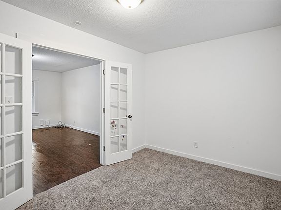 5th image of 3109 4th St