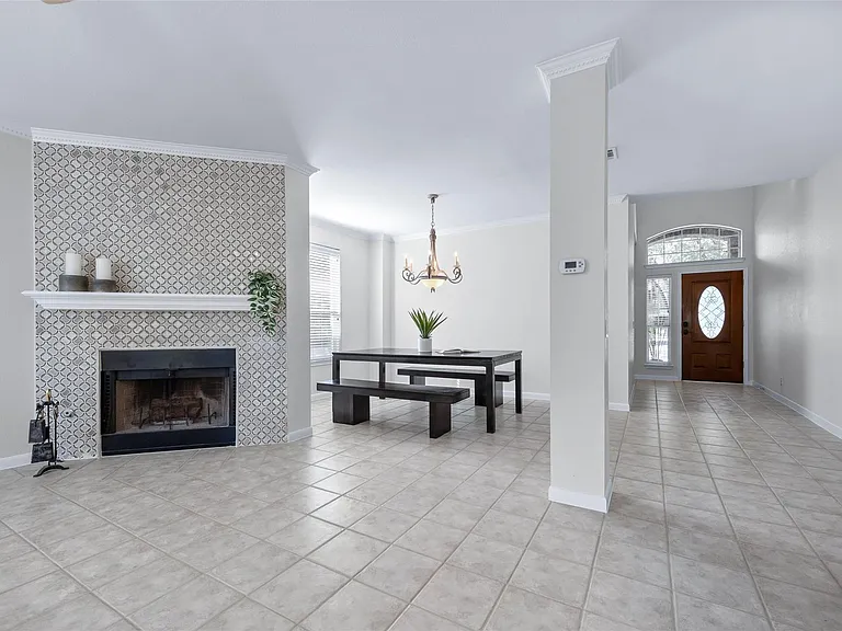 4033 Canyon Glen Cir — Photo 9