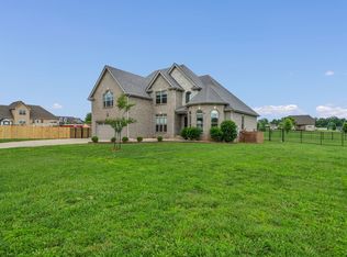 4443 Hickory Wild Ct, Clarksville, TN 37040