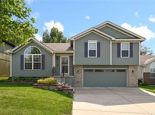 5135 NE 63rd Ter, Gladstone, MO 64119